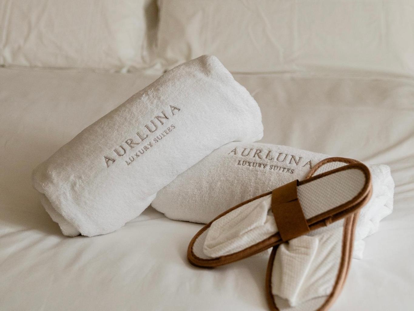 בארי Aurluna Luxury Suites מראה חיצוני תמונה