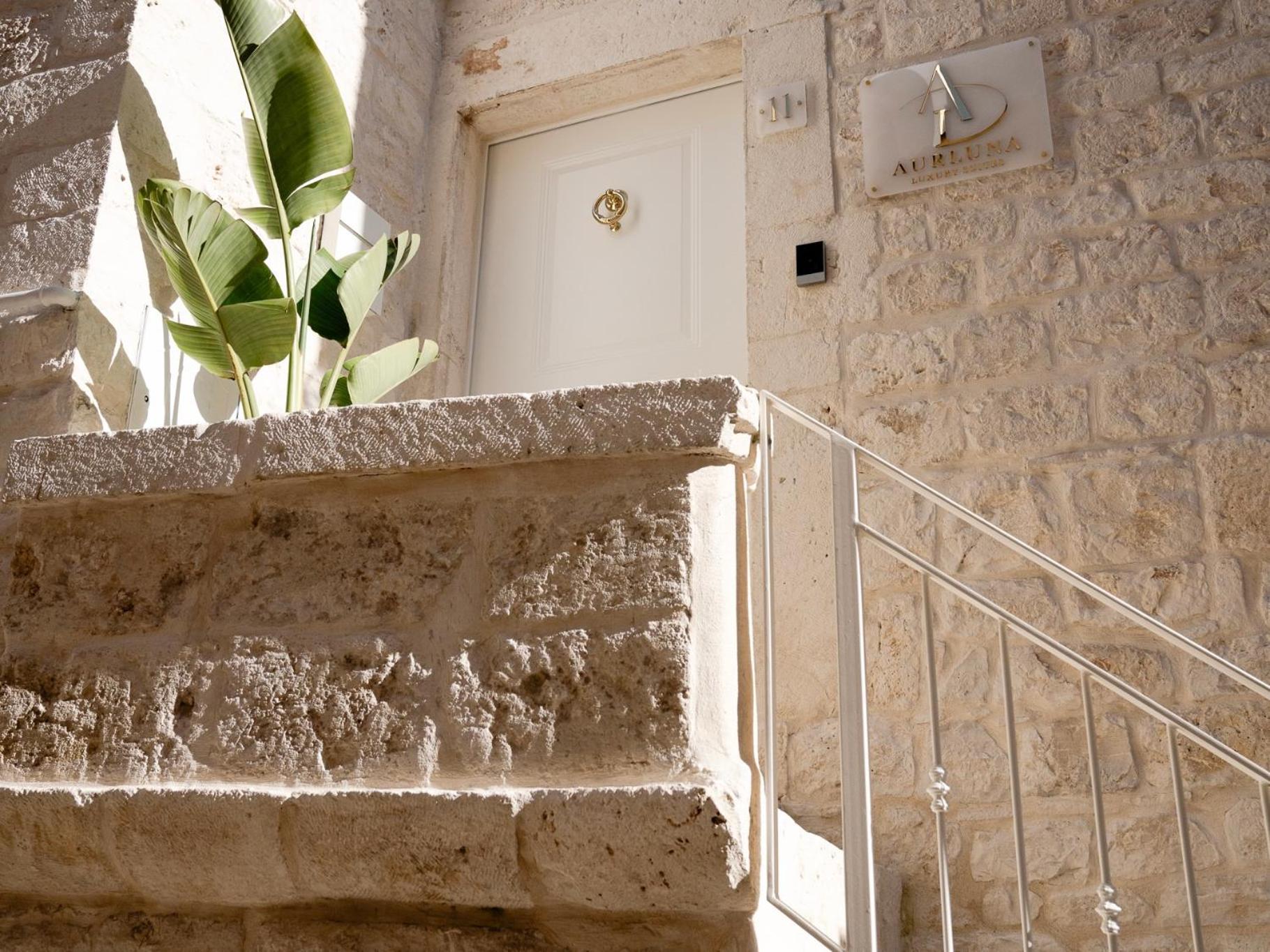 בארי Aurluna Luxury Suites מראה חיצוני תמונה