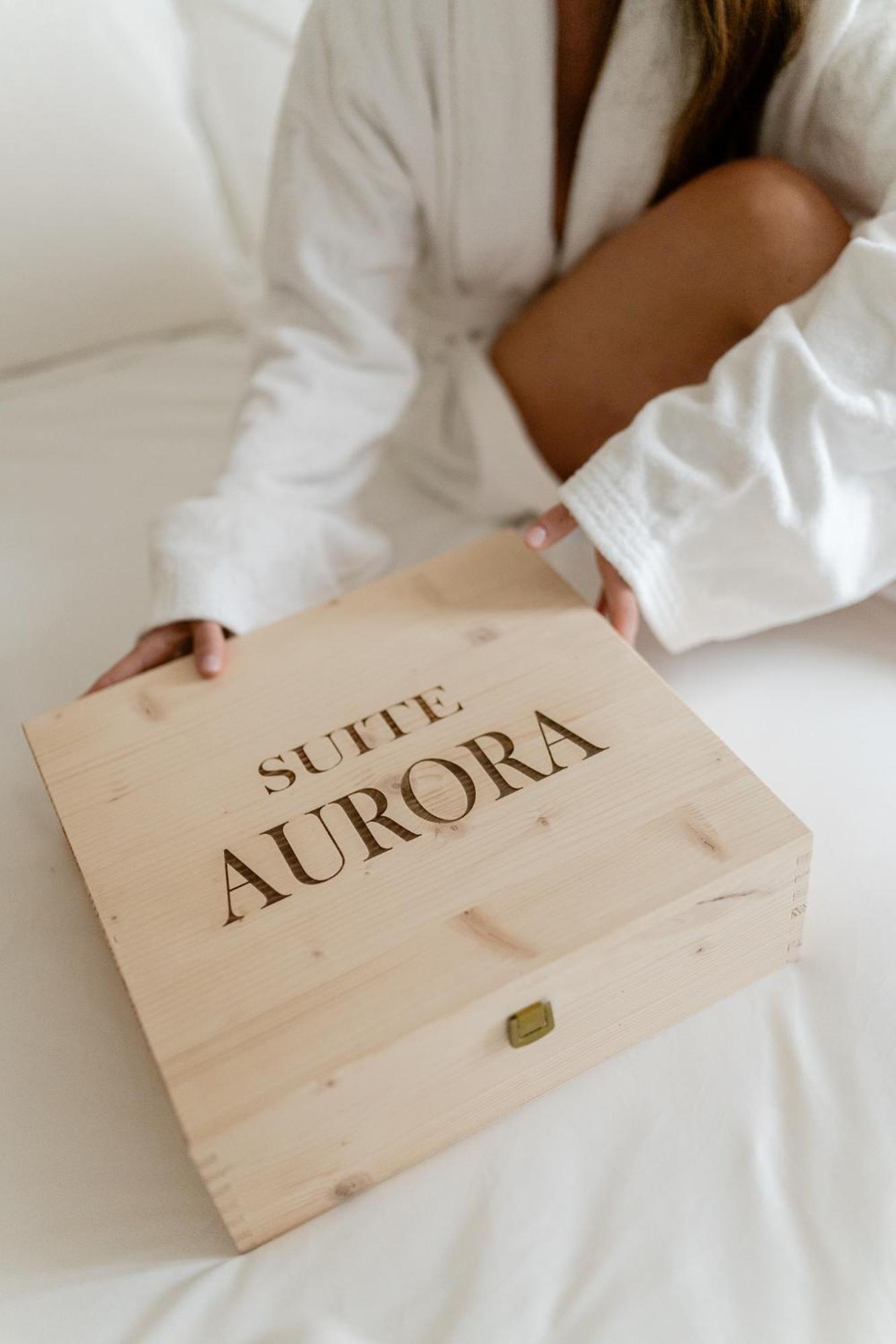 בארי Aurluna Luxury Suites מראה חיצוני תמונה