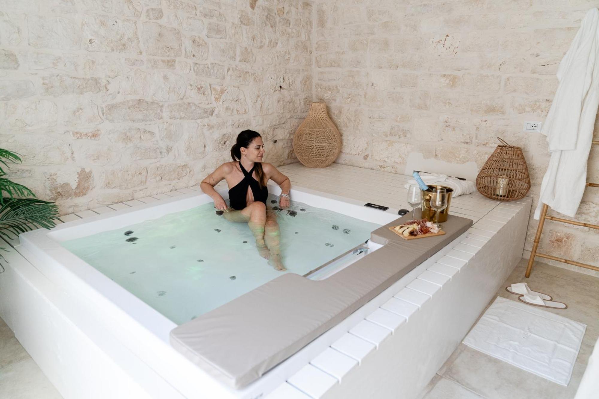 בארי Aurluna Luxury Suites מראה חיצוני תמונה