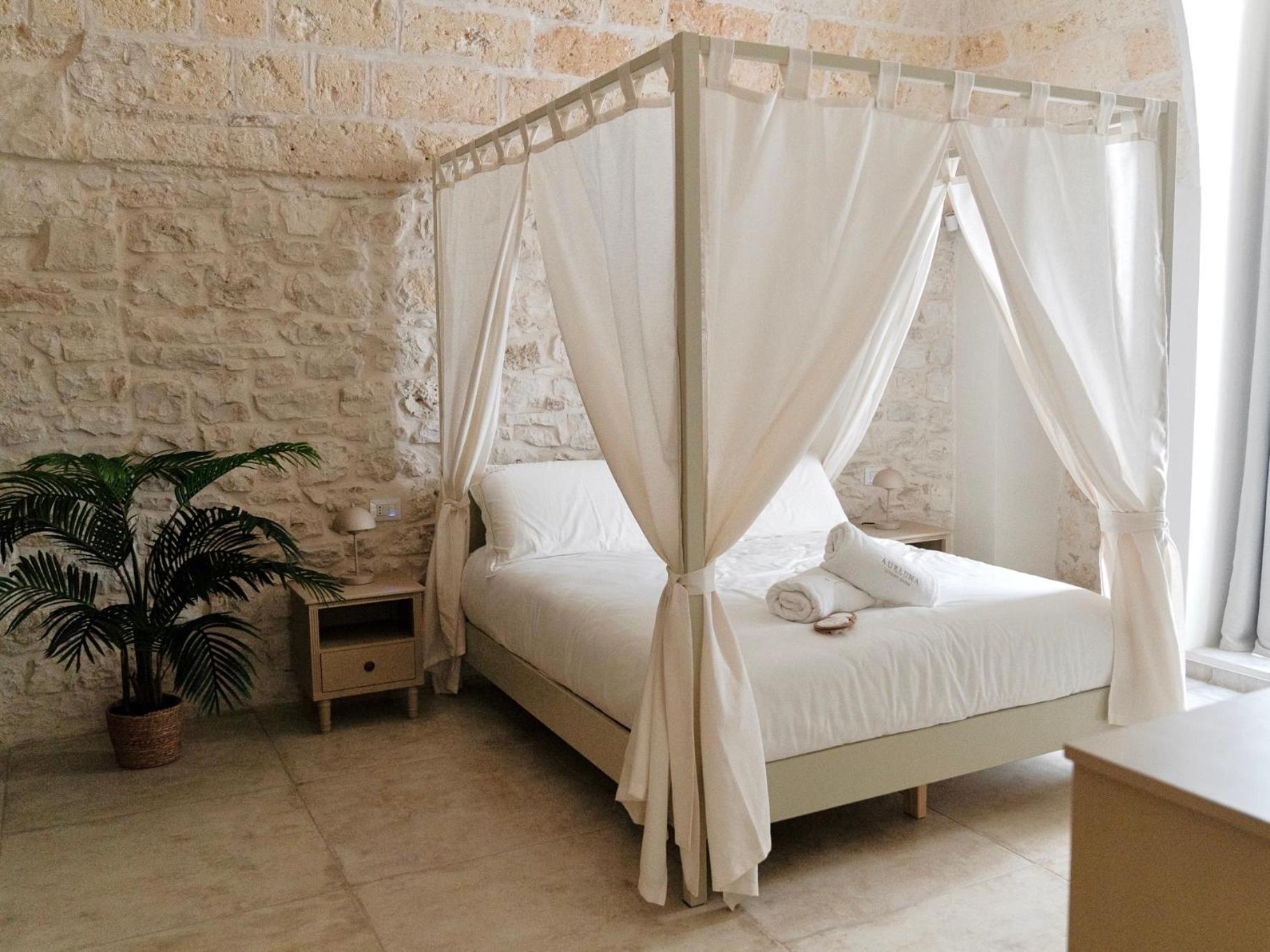 בארי Aurluna Luxury Suites מראה חיצוני תמונה