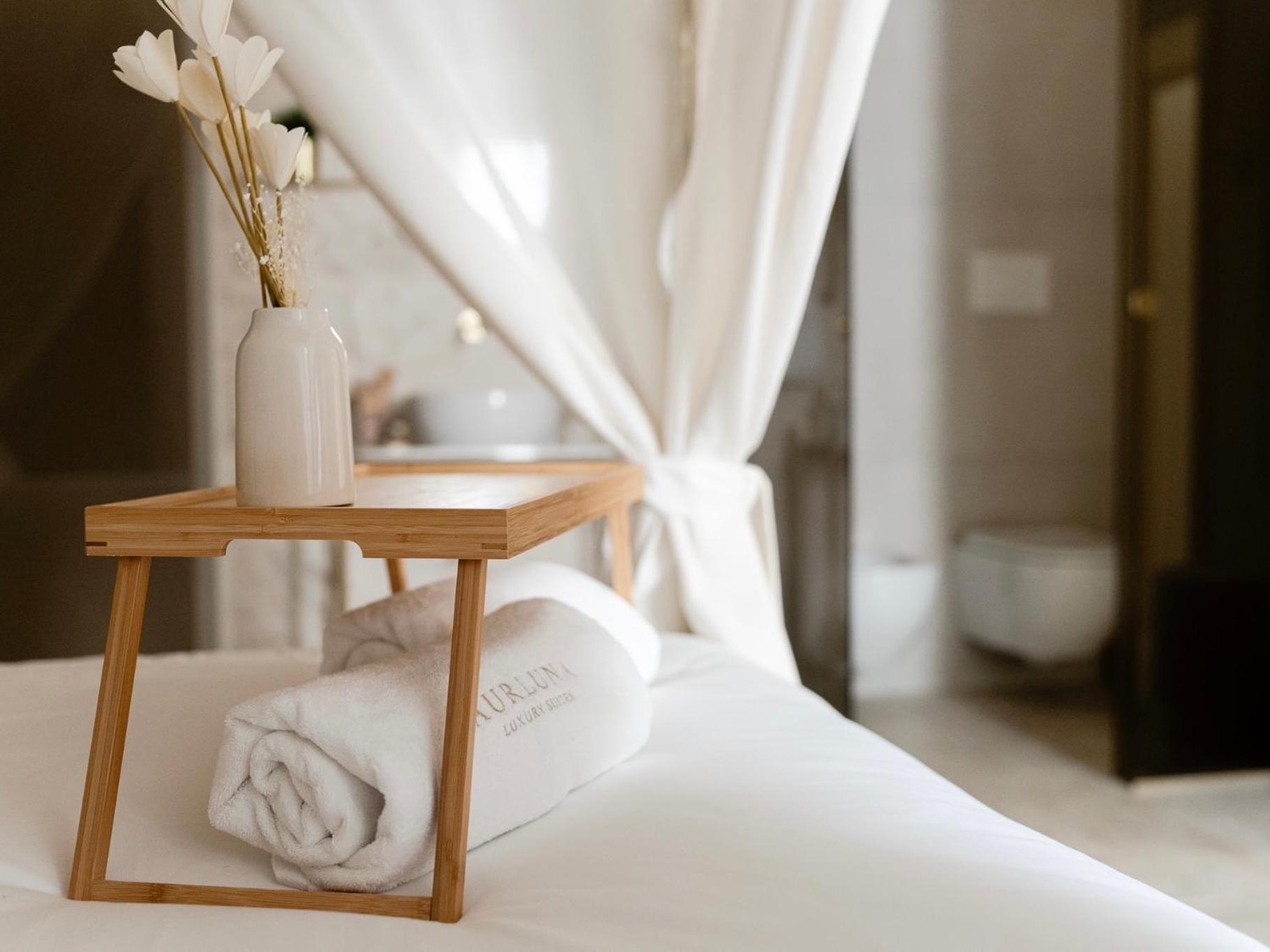 בארי Aurluna Luxury Suites מראה חיצוני תמונה